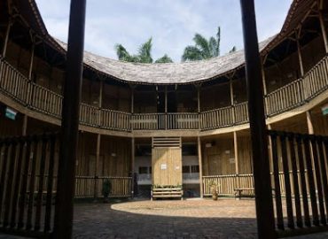 Tadom Hill Resorts, Banting