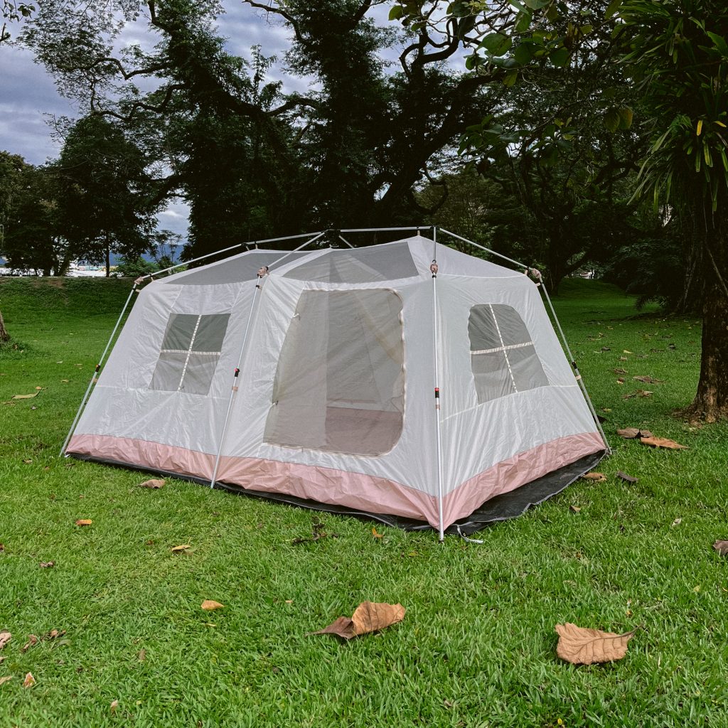 [Limited Time Offer] Fam Squad Combo - A, PTT Outdoor, 8P cabin tent 8,